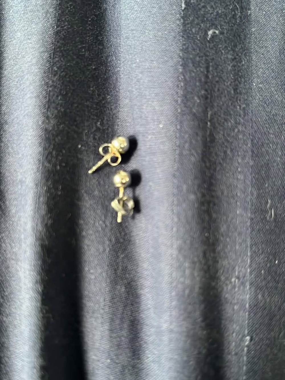 Gold-Tone Floral Stud Earrings - Elegant Everyday Women Jewelry